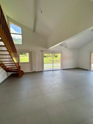  Appartement � vendre 5 pi�ces 1 m�