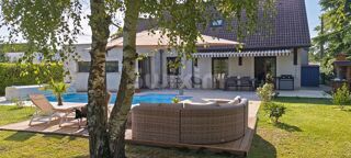  Maison � vendre 8 pi�ces 181 m�