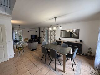  Maison � vendre 5 pi�ces 175 m�