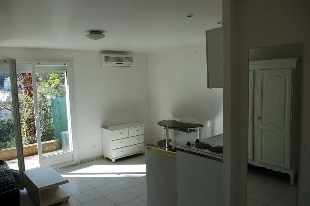 Location Appartement Studio avec terrasse et climatisation Cagnes-sur-mer