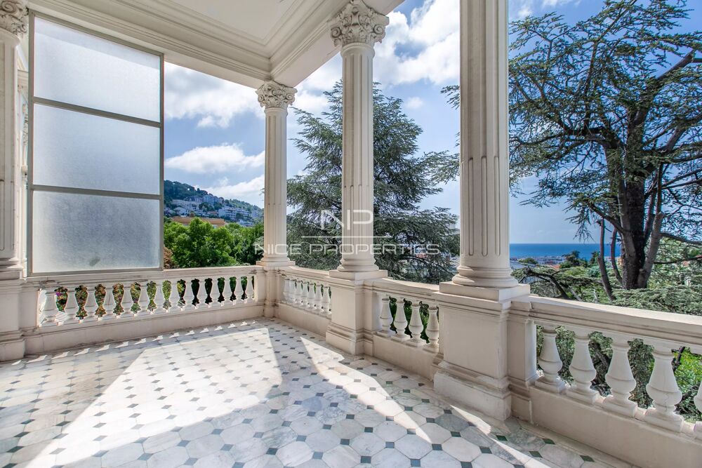 Vente Appartement Majestueux 6 pièces  vue mer de 288 m² habitables dans une Hôtel Nice