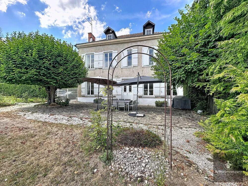 à vendre  Maison Renaison (42370)