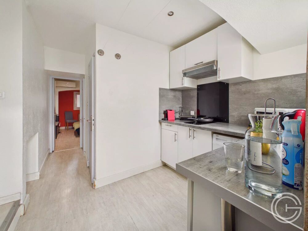 Appartement Studio - Bd Stalingrad - NICE Le Port