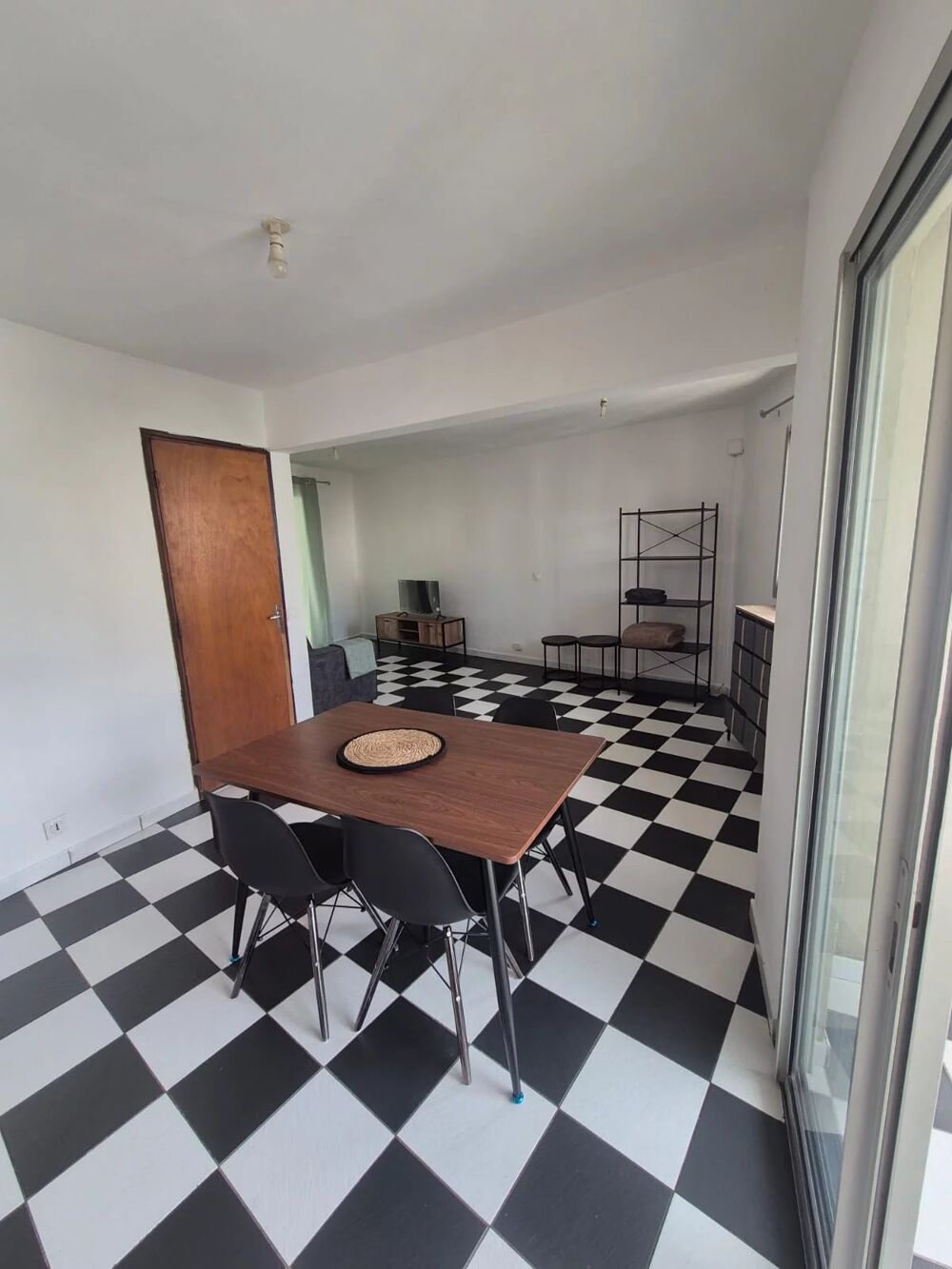 Location Appartement Appartement - 1 pièce - 33 m² Saint-denis
