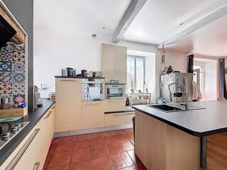  Maison � vendre 11 pi�ces 300 m�