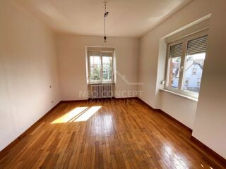  Appartement à louer 3 pièces 94 m²