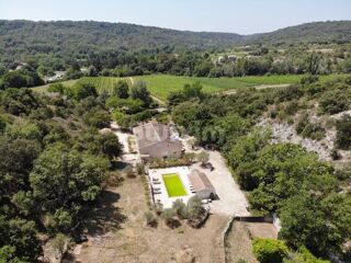  Maison  vendre 10 pices 205 m