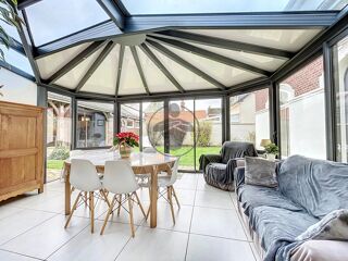  Maison  vendre 8 pices 229 m