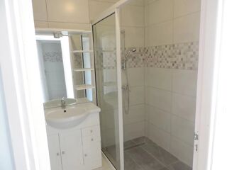  Maison à louer 4 pièces 139 m²