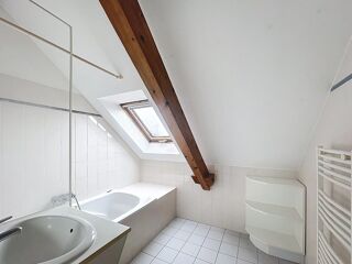  Appartement à louer 2 pièces 37 m²