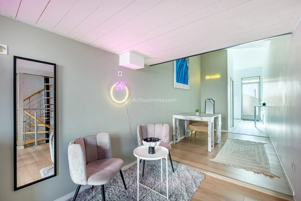 Vente Appartement À vendre – Appartement T3 de 80 m² entièrement rénové – Lyon 7?, Lyon 7