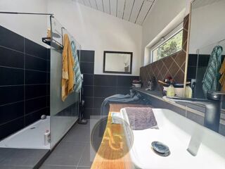 Maison à vendre 8 pièces 319 m²
