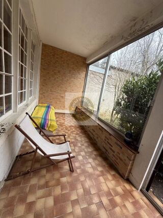  Maison  vendre 9 pices 1049 m