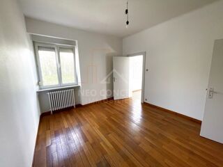  Appartement à louer 3 pièces 94 m²
