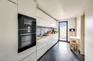  Appartement � vendre 4 pi�ces 121 m�