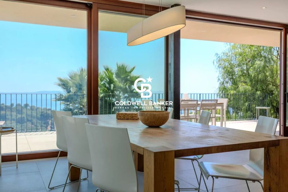 Deux villas, deux piscines, une vue mer spectaculaire