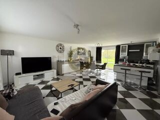  Immeuble  vendre 4 pices 