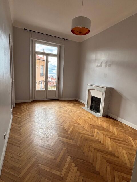  Appartement � louer 4 pi�ces 88 m�