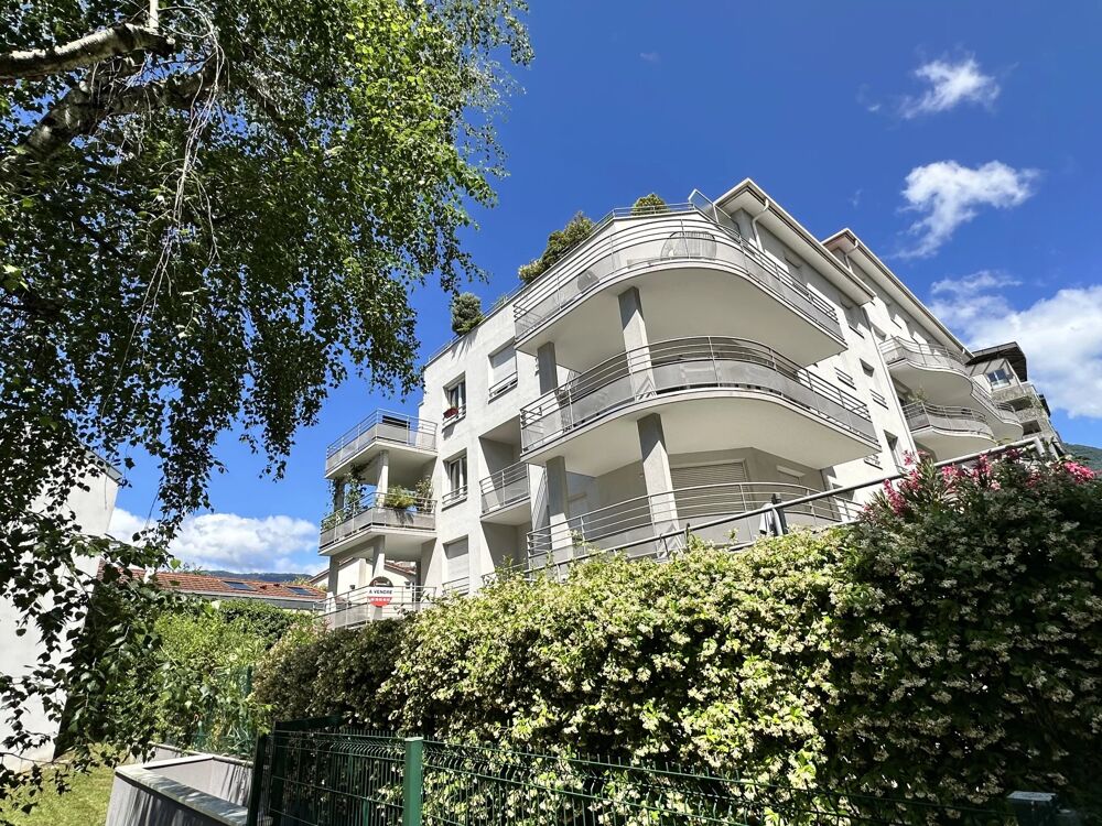 GRENOBLE  QUAI DE LA GRAILLE  T3 AVEC TERRASSE + GARAGE