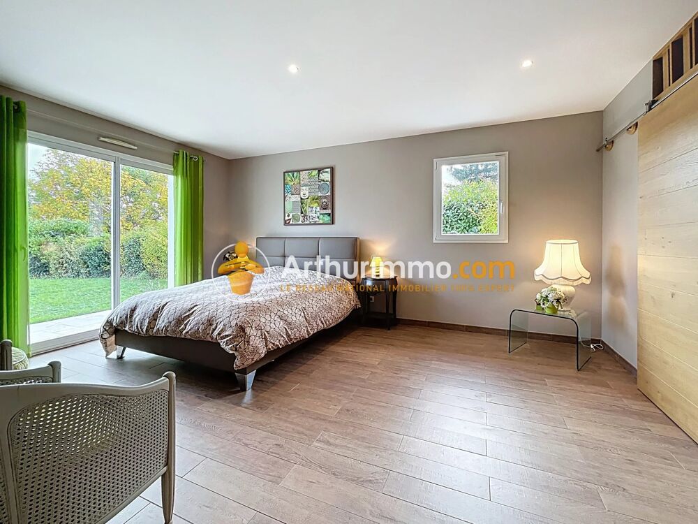 � vendre  Villa Bourgoin-Jallieu (38300)