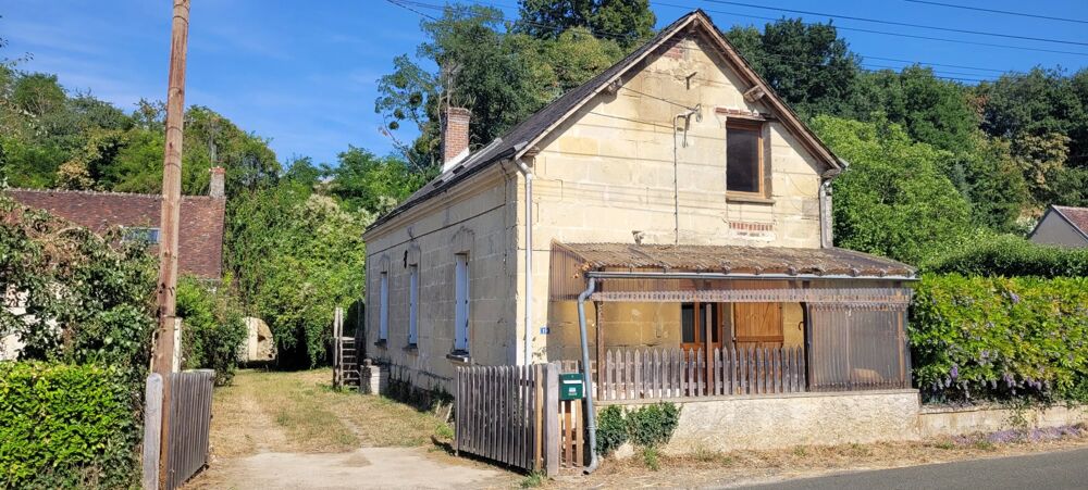 MAISON DE VILLAGE ET SES CAVES CHAMPIGNONNIÈRES
