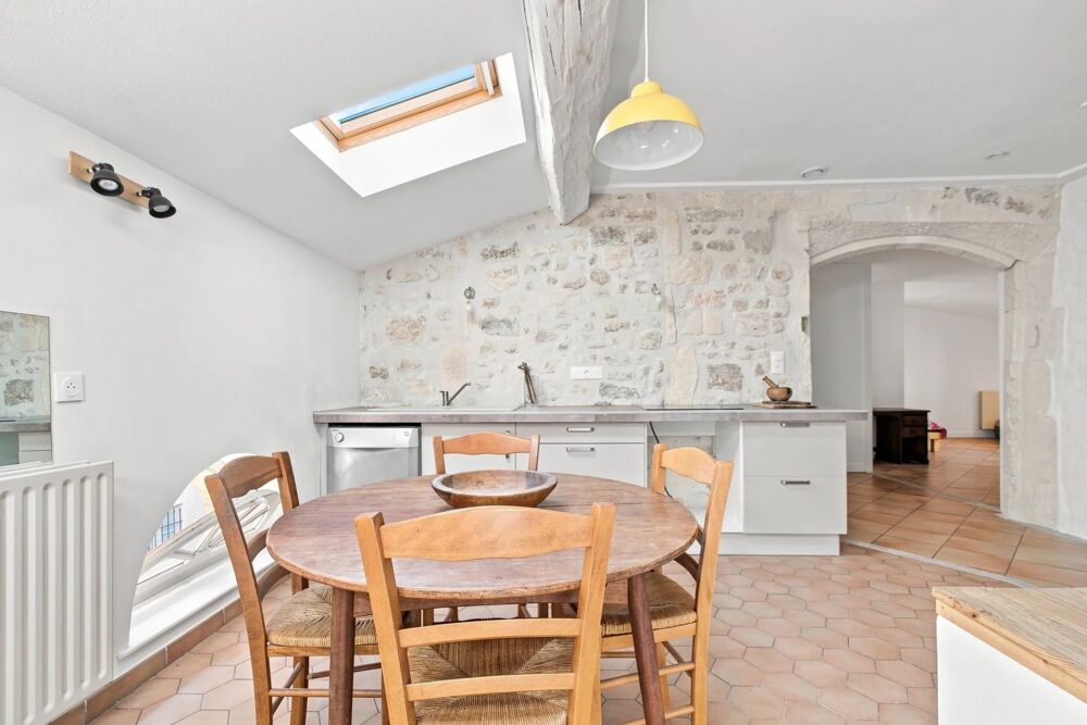 Vente Appartement Appartement  Duplex T3  Roquette avec jardin Arles