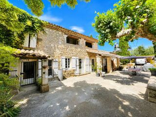  Maison à vendre 12 pièces 375 m²