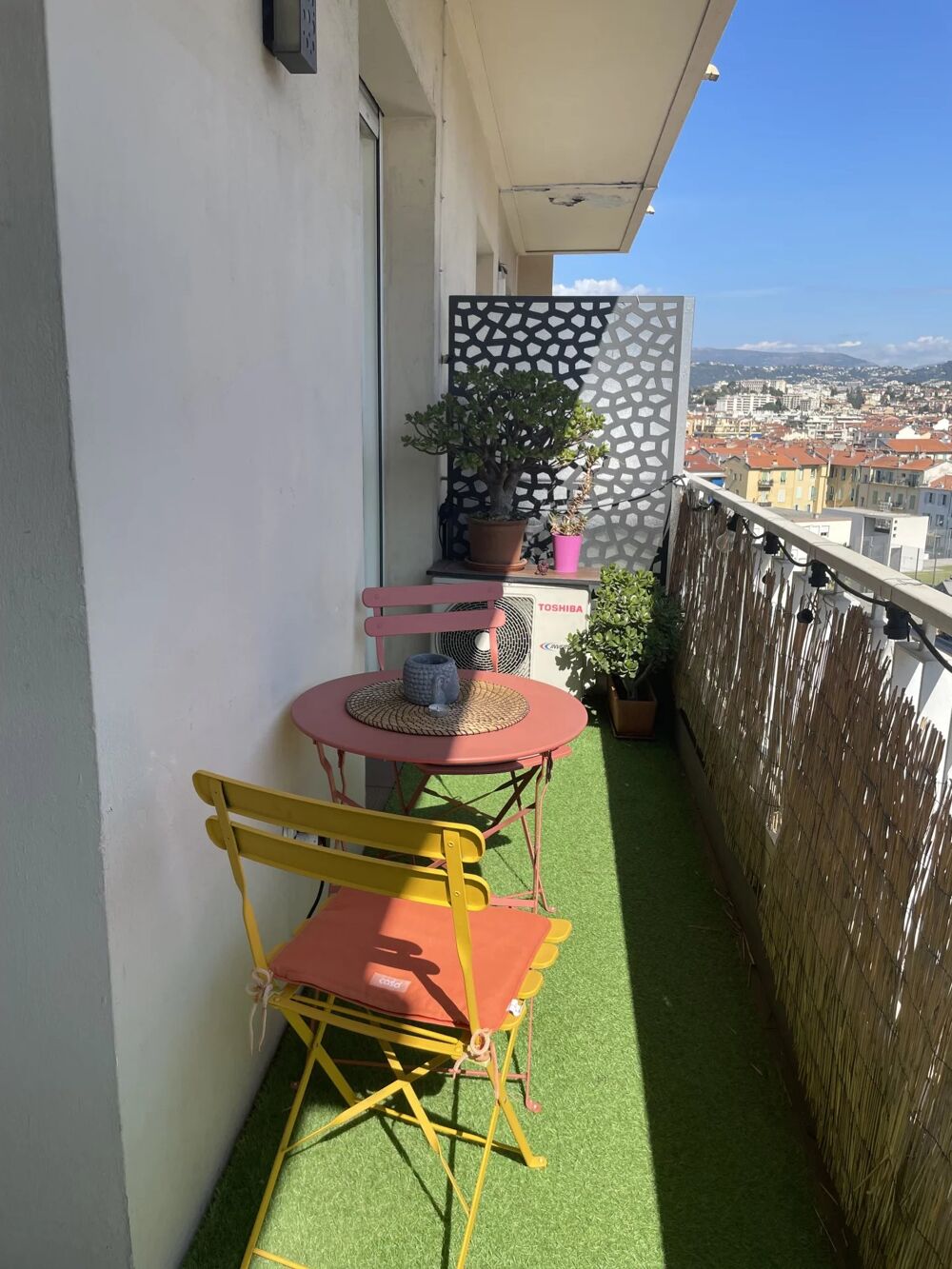 Location Appartement Deux pièces de 38m² au port de Nice Nice