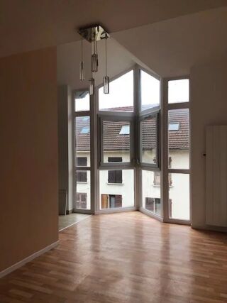  Appartement à louer 3 pièces 56 m²