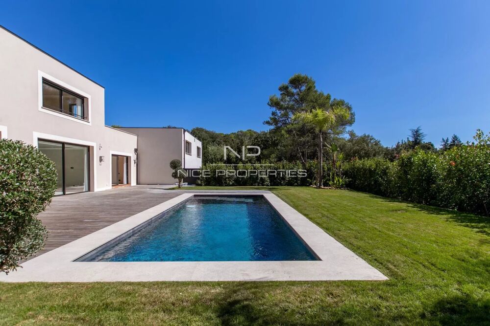 Mouans Sartoux, superbe villa contemporaine rénovée avec piscine