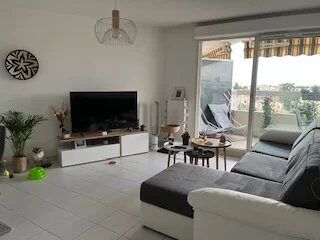  Appartement à louer 2 pièces 44 m²