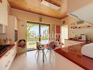  Maison � vendre 7 pi�ces 252 m�