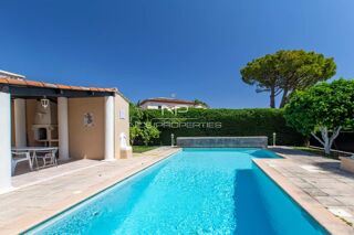  Villa à vendre 8 pièces 200 m²