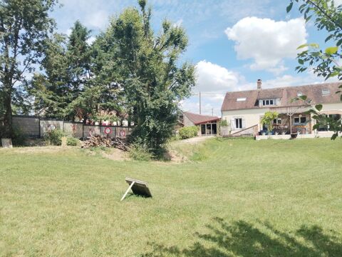   MAISON 7P 4 CHAMBRES 165 M² TERRAIN 2 153 M² Maison - 7 pièce(s) - 166 m²