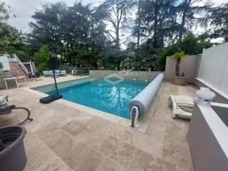  Maison � vendre 8 pi�ces 243 m�