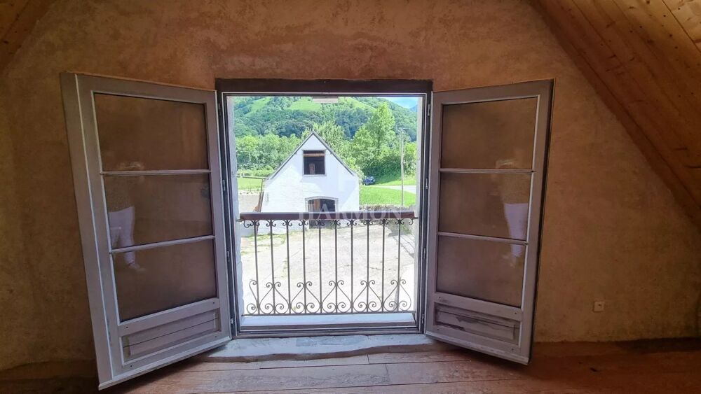 � vendre  Maison Lanne-en-Bar�tous (64570)