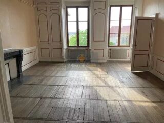  Appartement à louer 4 pièces 122 m²