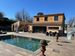  Maison à vendre 5 pièces 200 m² Saint-maximin-la-sainte-baume