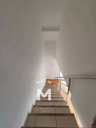  Appartement à vendre 5 pièces 140 m²