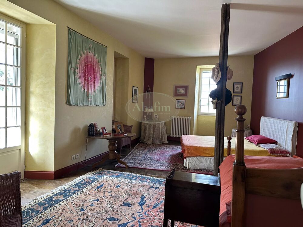 � vendre  Maison Sauveterre-de-B�arn (64390)