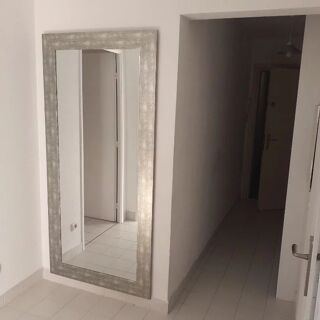  Appartement à louer 2 pièces 45 m²