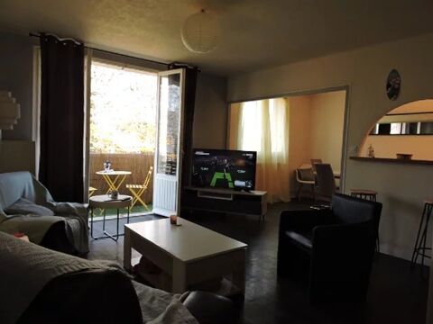  Appartement � louer 6 pi�ces 83 m�