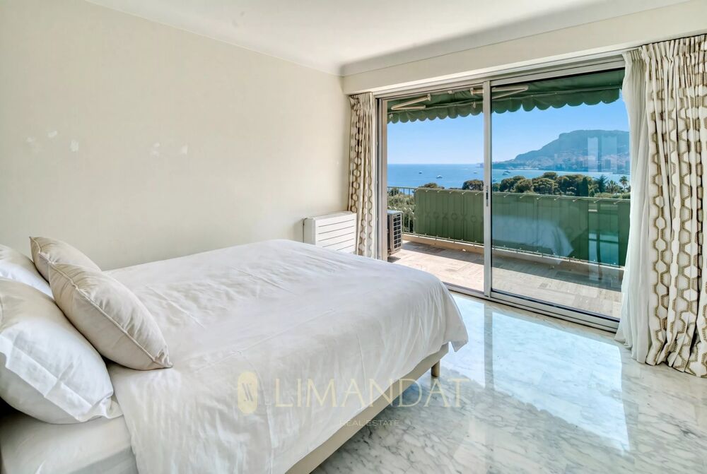 Cap Martin  4 pièces 125 m² terrasses 38 m2  Vue mer panoramiq