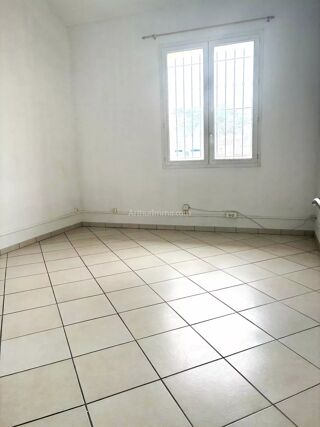  Appartement à louer 2 pièces 46 m²