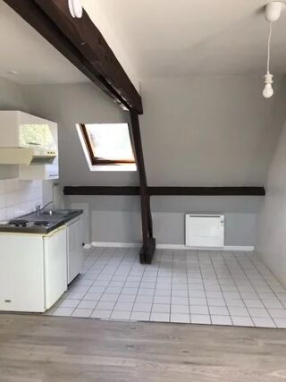  Appartement à louer 1 pièce 23 m²