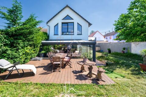   Coup de cœur à Uberach : Une oasis contemporaine de 190 m², évol Maison - 7 pièce(s) - 187 m²