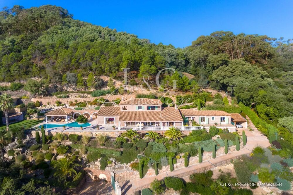 Majestueuse Villa 7 Pièces, avec Piscine et Vue Mer, Théoule-sur