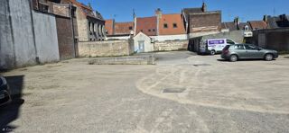  Parking / Garage à louer 
