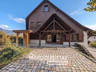 Vente Appartement Vaste duplex de charme avec jardin, esprit maison de village Ville-en-sallaz
