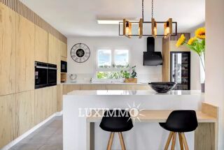  Maison à vendre 8 pièces 241 m²
